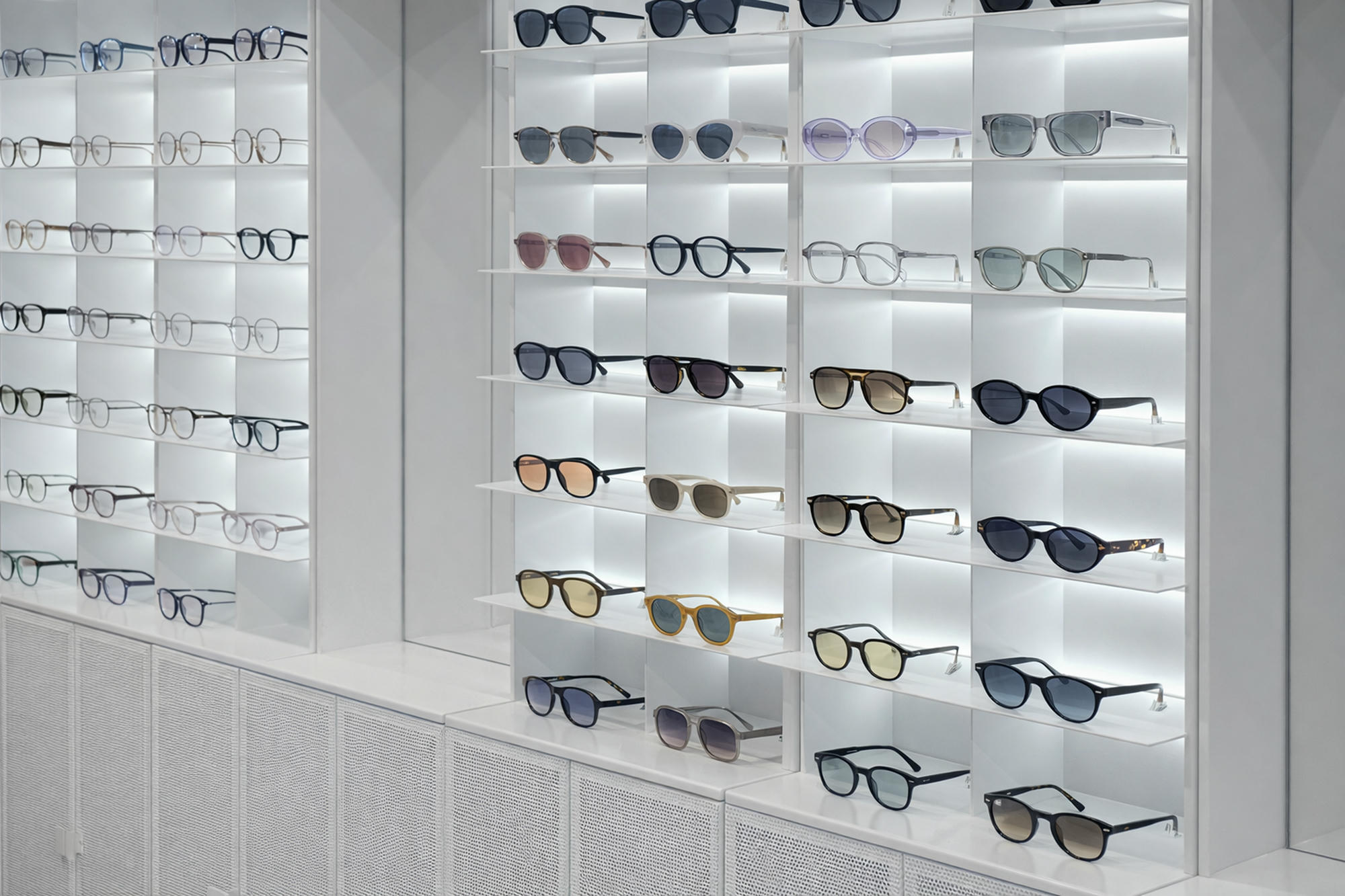 Магазин LOOV в городе Москва