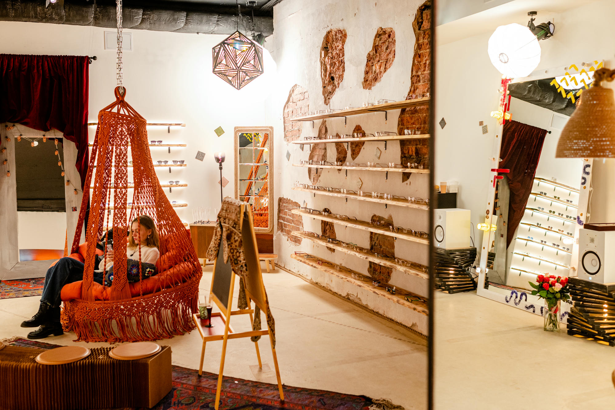 Магазин LOOV в городе Санкт-Петербург